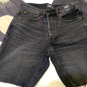 High rise 9 “ women’s short.